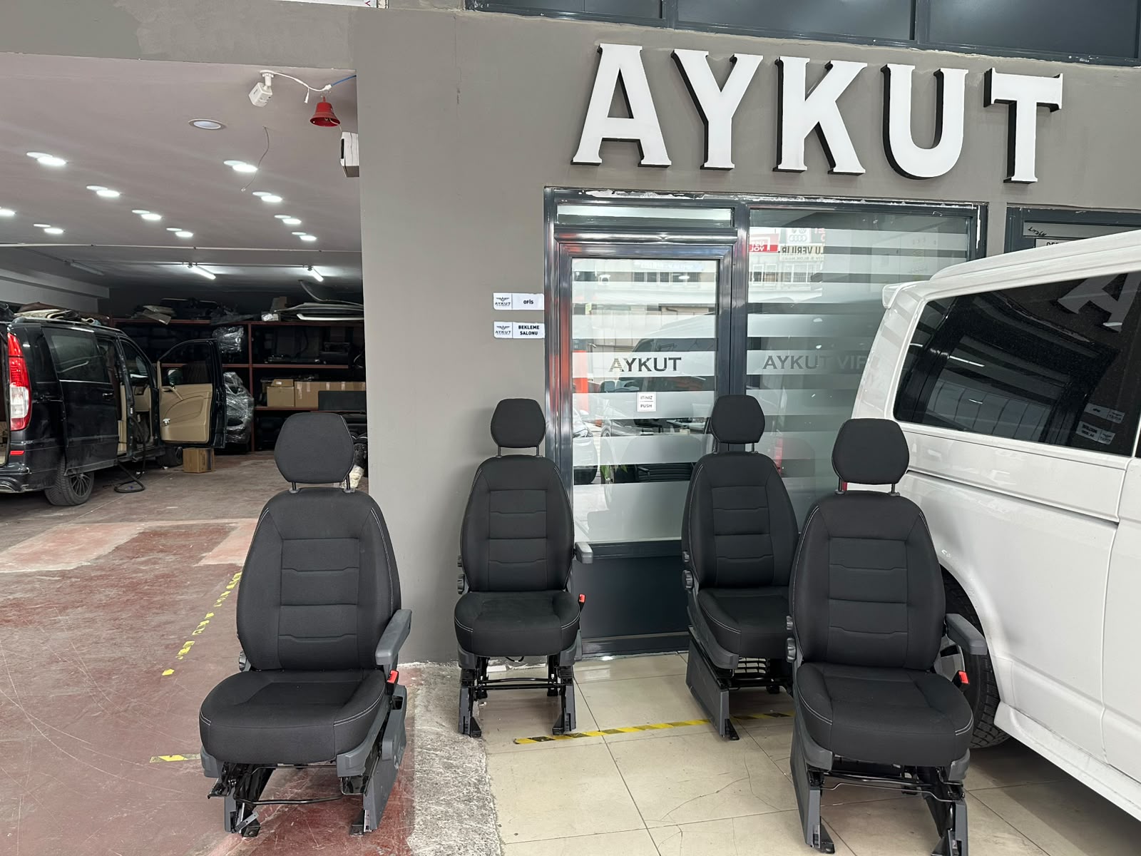 Fiat Ducato koltukları ve atölye uygulaması