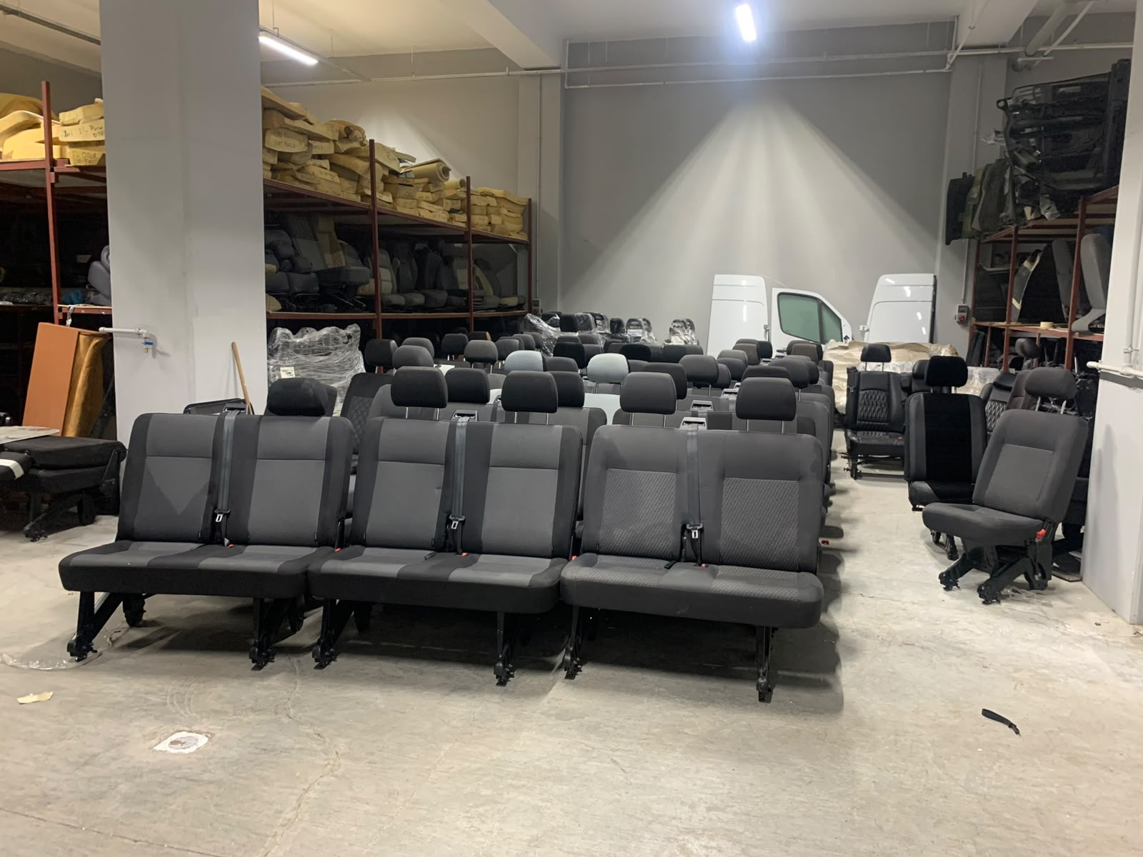 Volkswagen Transporter çoklu koltuk seçenekleri